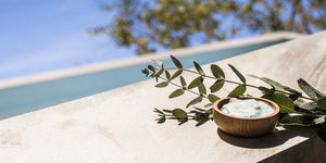 A bowl of cooling gel with eucalyptus, one of the best natural ingredients for sore muscles.